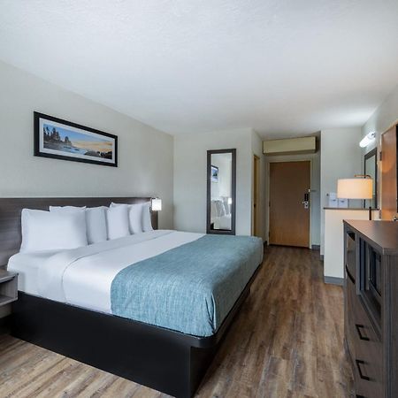 Wingate By Wyndham Butte City Center Екстериор снимка