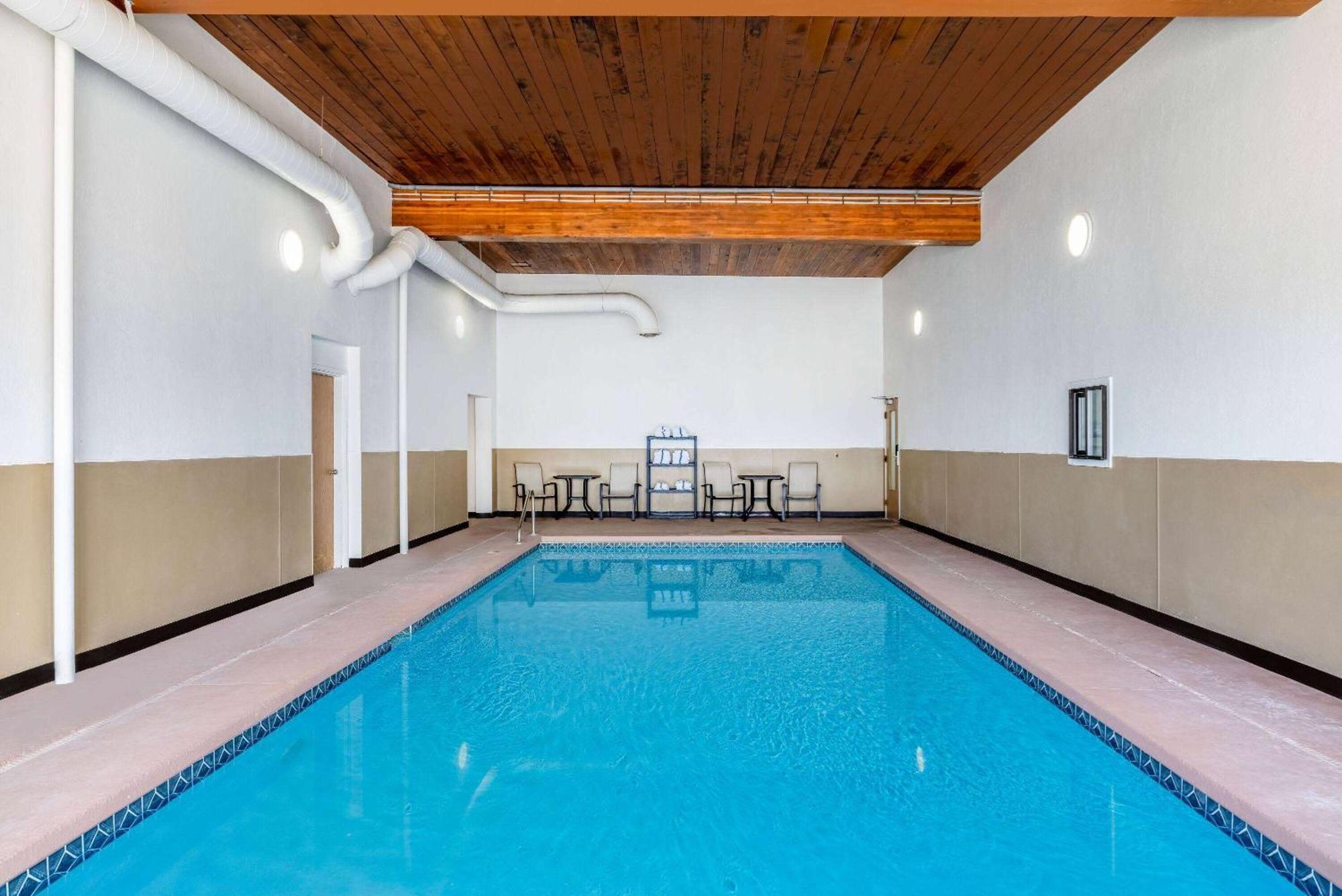 Wingate By Wyndham Butte City Center Екстериор снимка